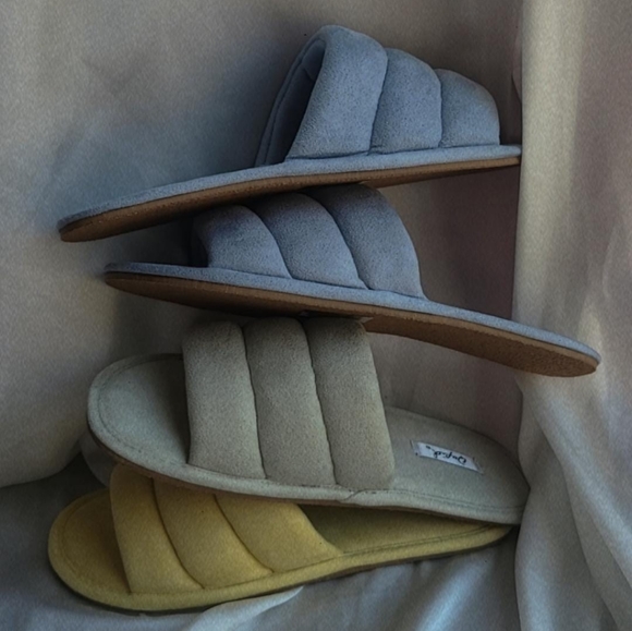 🆕️Spring has Sprung// Sage slippers - Picture 6 of 8